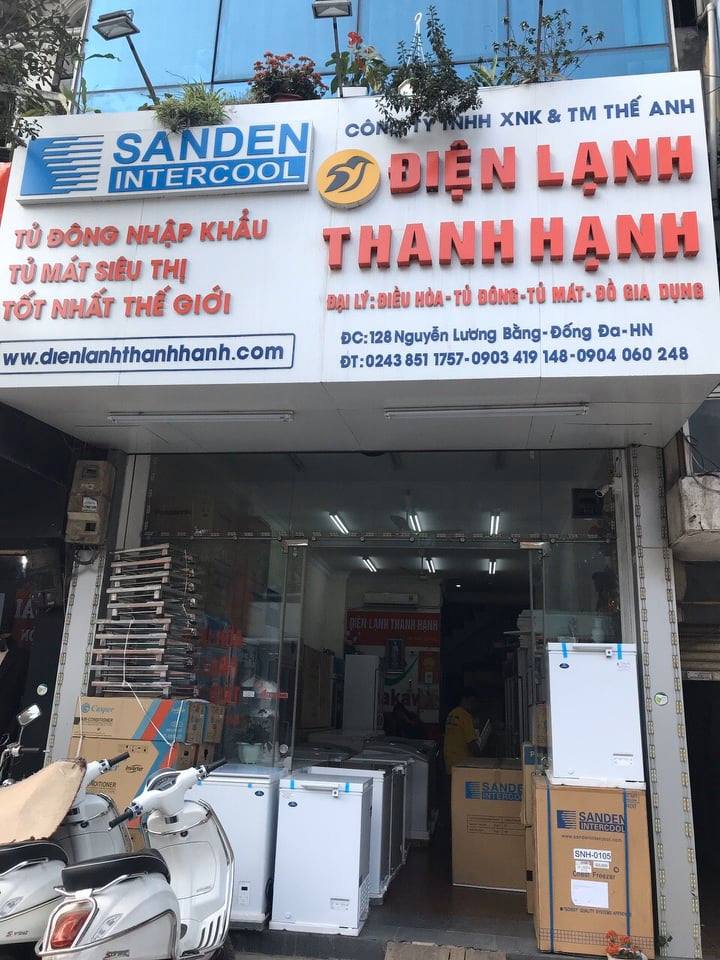Tủ đông đứng cửa kính Sanden - Điện lạnh Thanh Hạnh